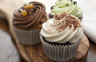 Turnkey Dessert & Donut Shop Asset Sale – Prime Nassau North Shore Location - Entertaining All Offers